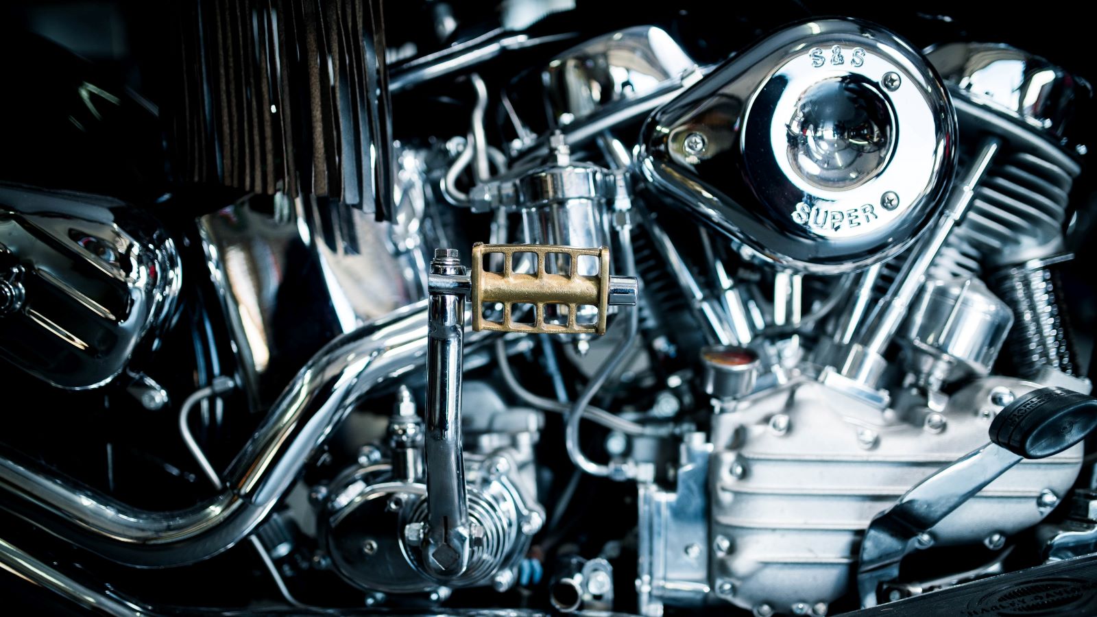 stephen-andrews-xH5ZGAeH1kU-unsplash (1) villanymotor